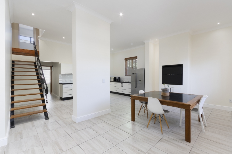 5 Bedroom Property for Sale in Strand Central Western Cape